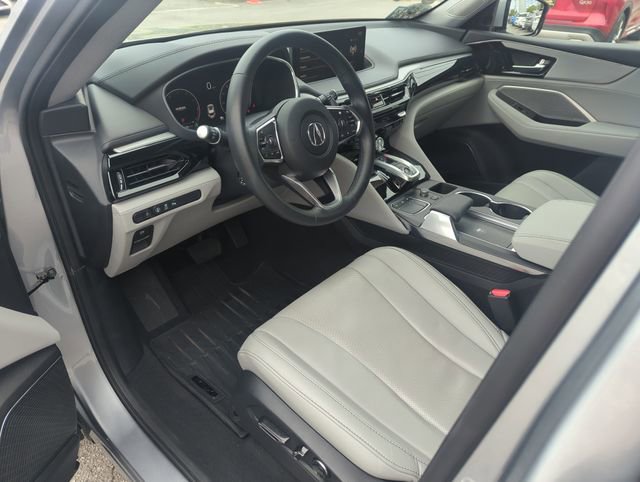 Certified 2023 Acura MDX FWD w/ Technology Package image 10