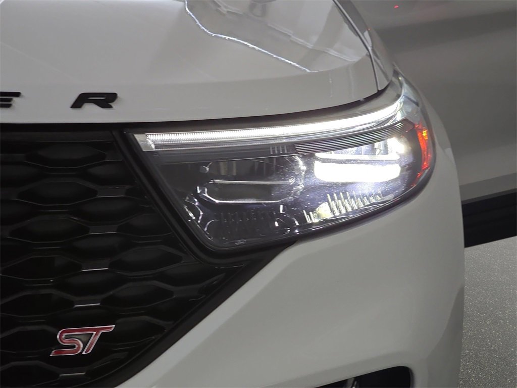 Used 2020 Ford Explorer ST w/ ST Street Pack image 34