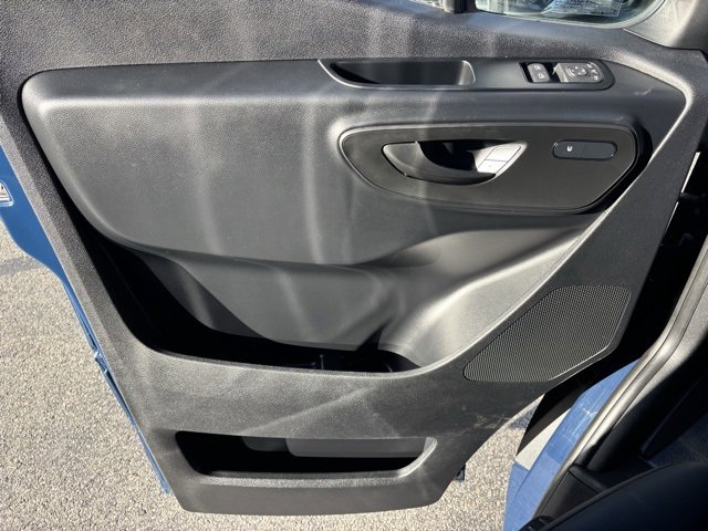 Used 2025 Mercedes-Benz Sprinter 2500 image 16