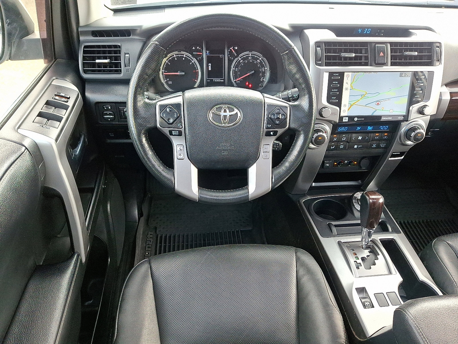 Used 2023 Toyota 4Runner Limited image 11