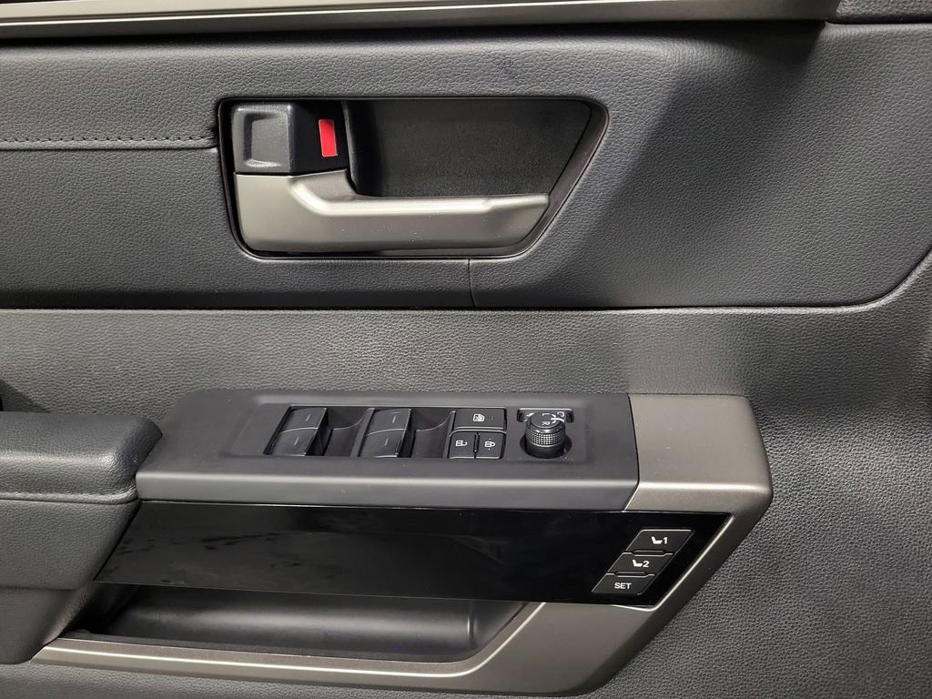 Used 2024 Toyota Tundra Limited image 19