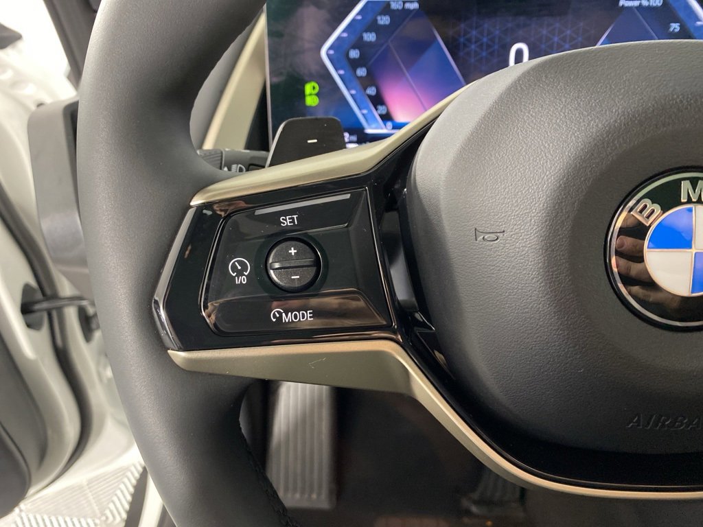 Used 2025 BMW X3 xDrive30i w/ Premium Package image 13