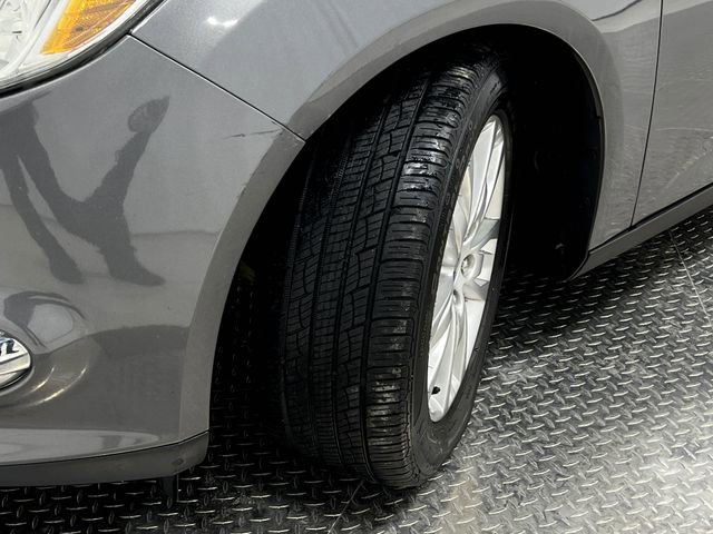 Used 2012 Ford Focus SEL image 33