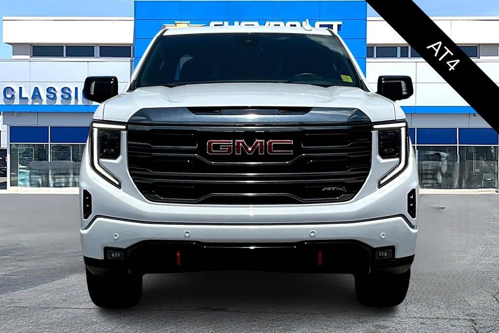 Used 2024 GMC Sierra 1500 AT4 w/ Technology Package image 2