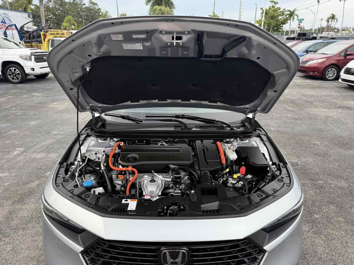 Used 2024 Honda Accord Sport image 48