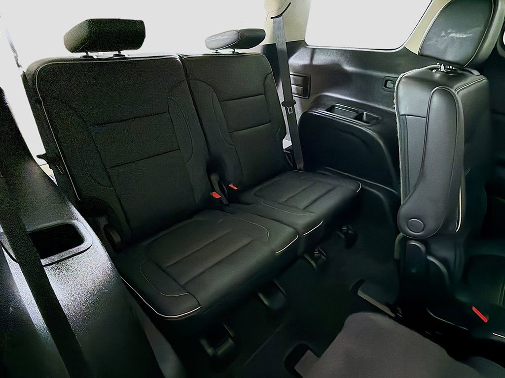 Used 2023 GMC Acadia Denali w/ Denali Ultimate Package image 32