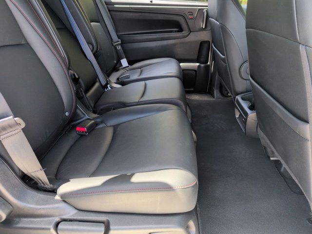 Used 2025 Honda Odyssey Sport-L image 30