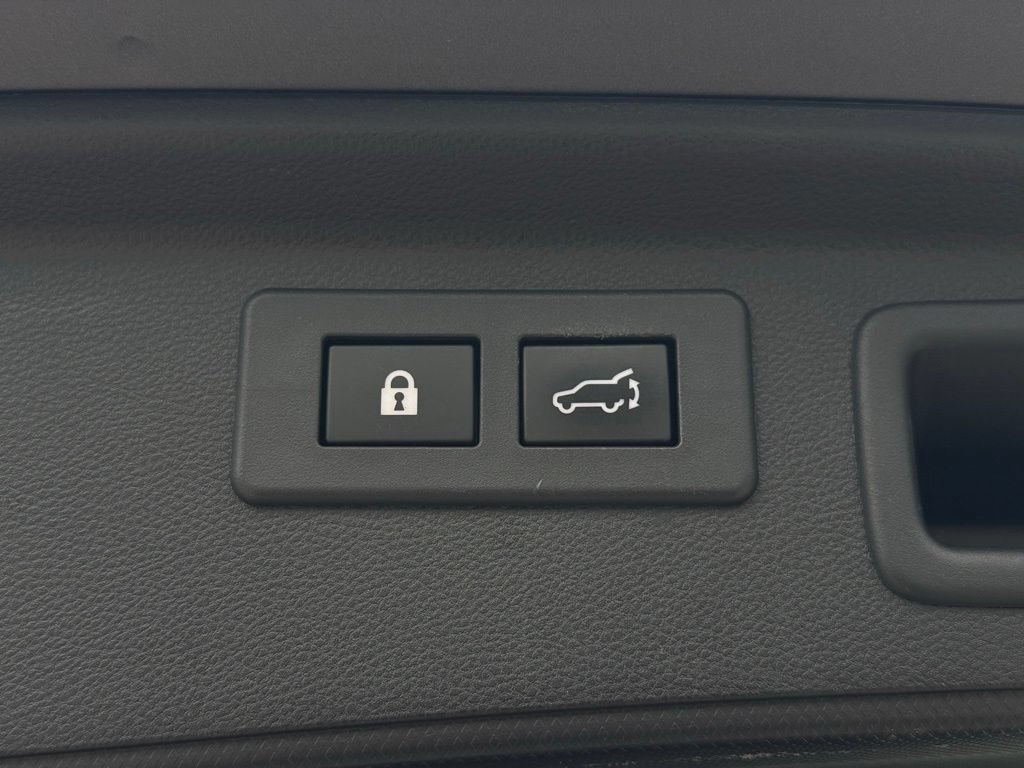 Used 2020 Subaru Forester Limited AWD/4WD image 13