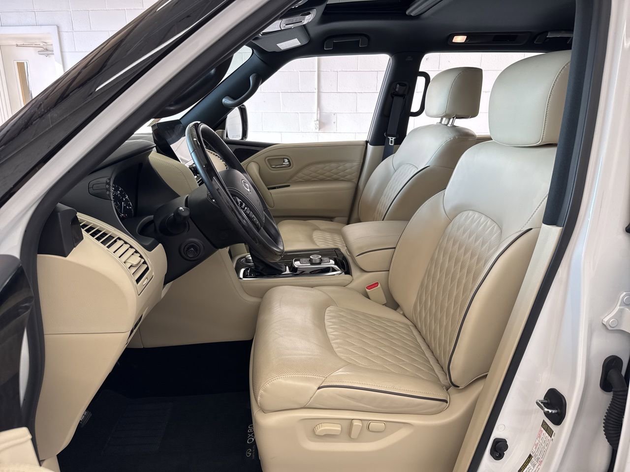 Used 2023 INFINITI QX80 Sensory w/ Cargo Package image 17