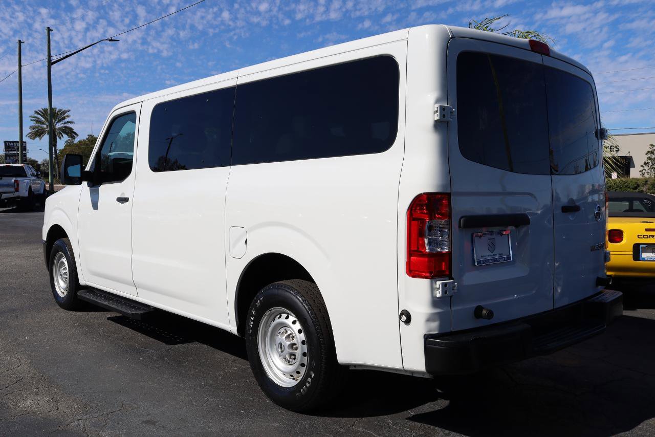 Used 2020 Nissan NV 3500 S image 3