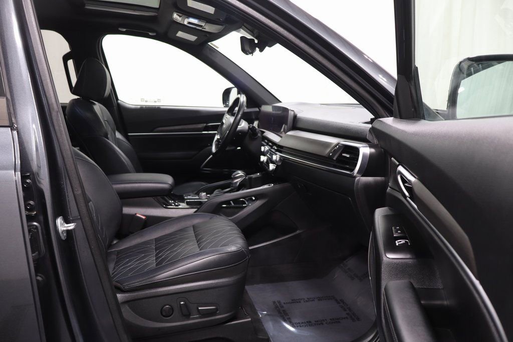 Used 2023 Kia Telluride SX X-Pro image 16