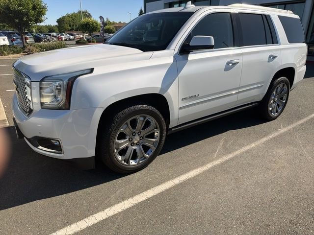 Used 2016 GMC Yukon Denali w/ Open Road Package AWD/4WD image 1