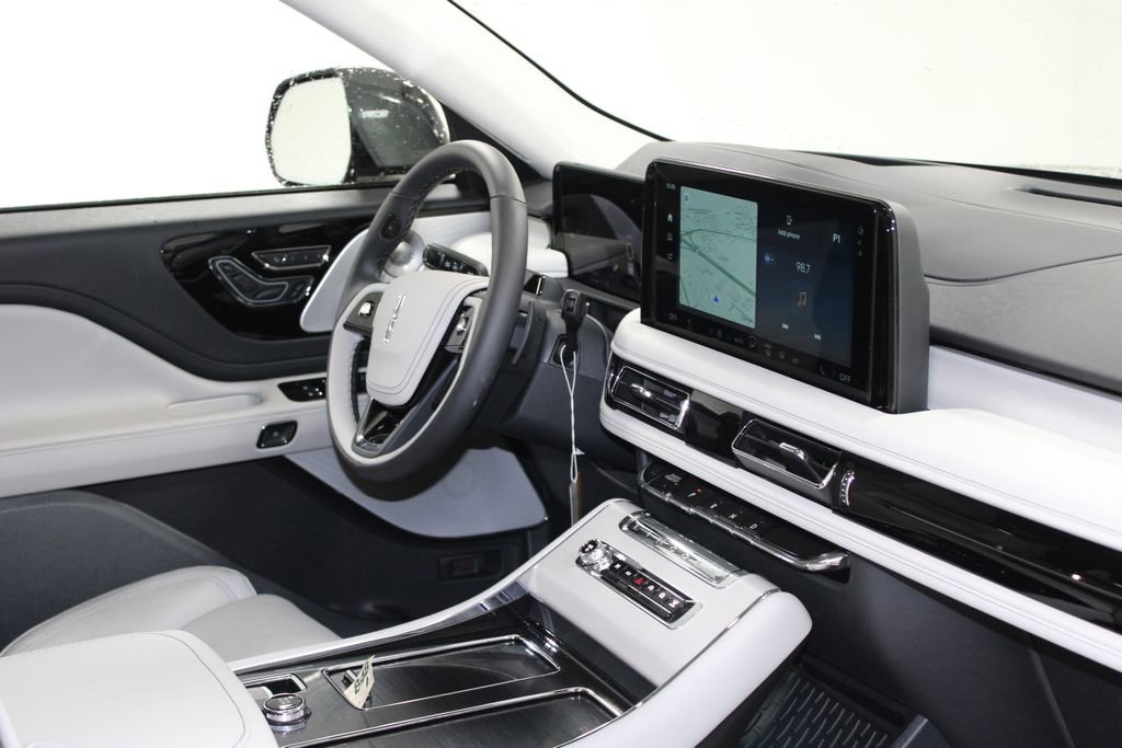 New 2026 Lincoln Aviator Reserve image 31