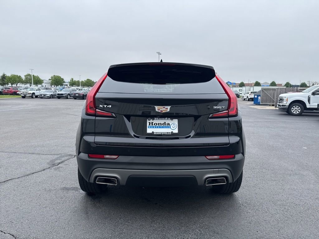 Used 2023 Cadillac XT4 Premium Luxury w/ Cold Weather Package FWD image 6