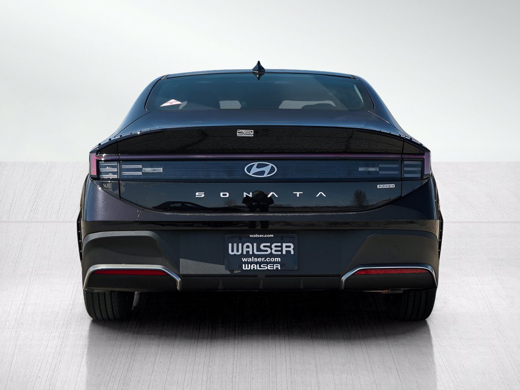 New 2026 Hyundai Sonata Blue FWD image 5