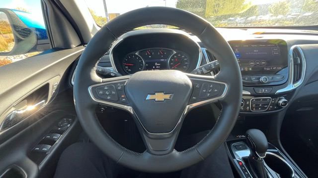 Used 2024 Chevrolet Equinox Premier image 29