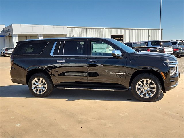 New 2026 Chevrolet Suburban Premier image 5