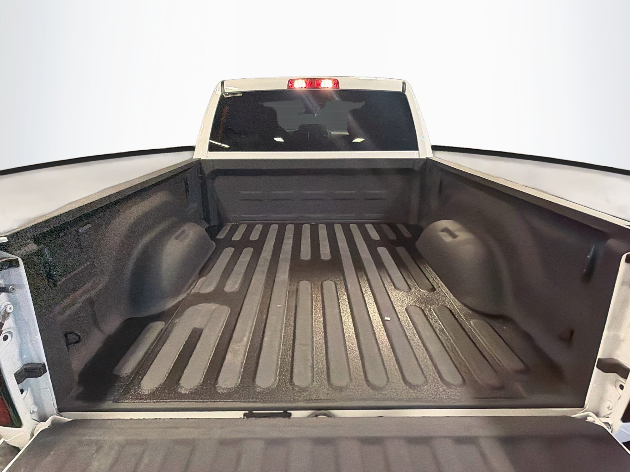 Used 2025 RAM 2500 Big Horn AWD/4WD image 29