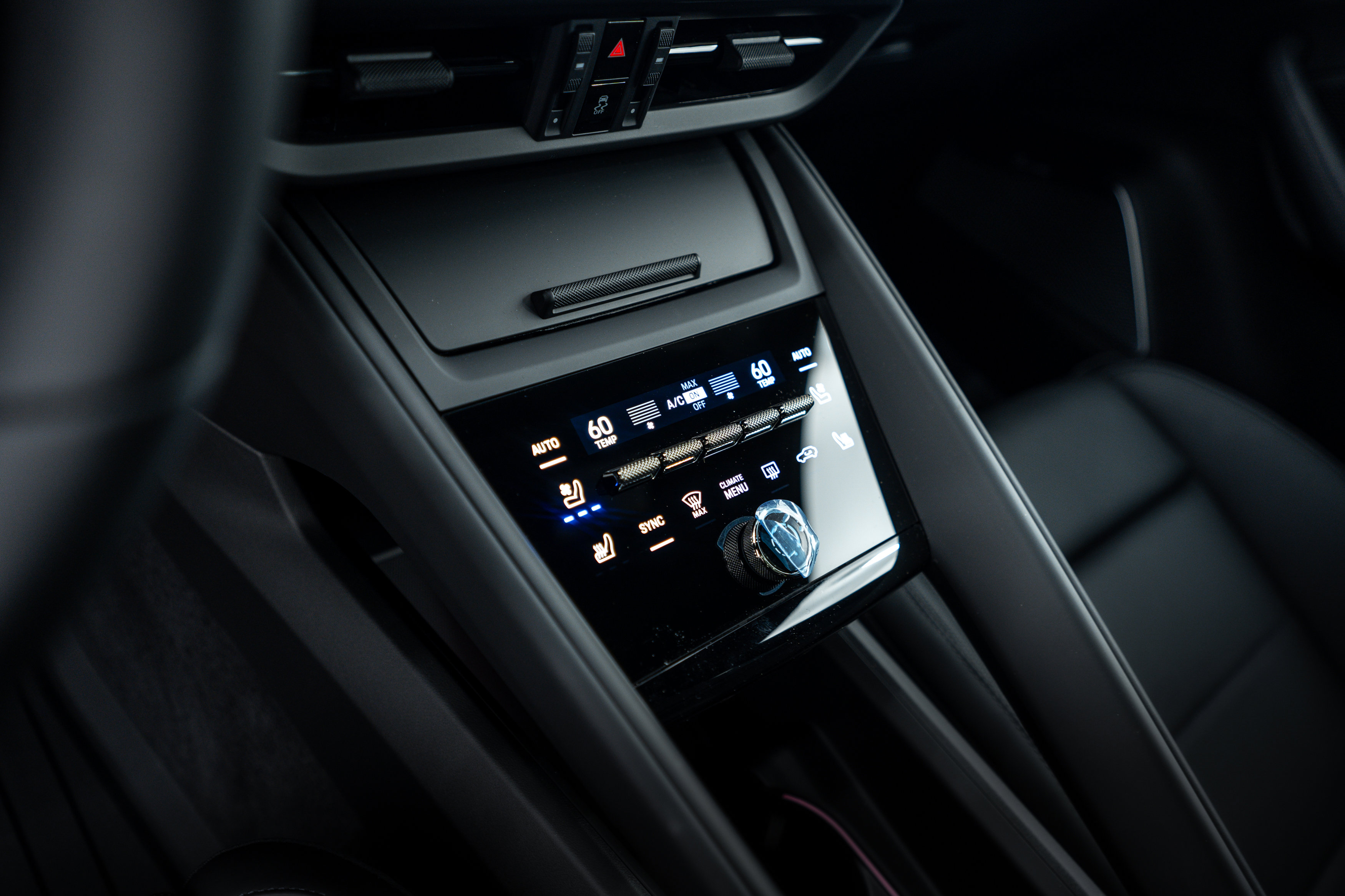 New 2025 Porsche Macan Turbo Electric image 14