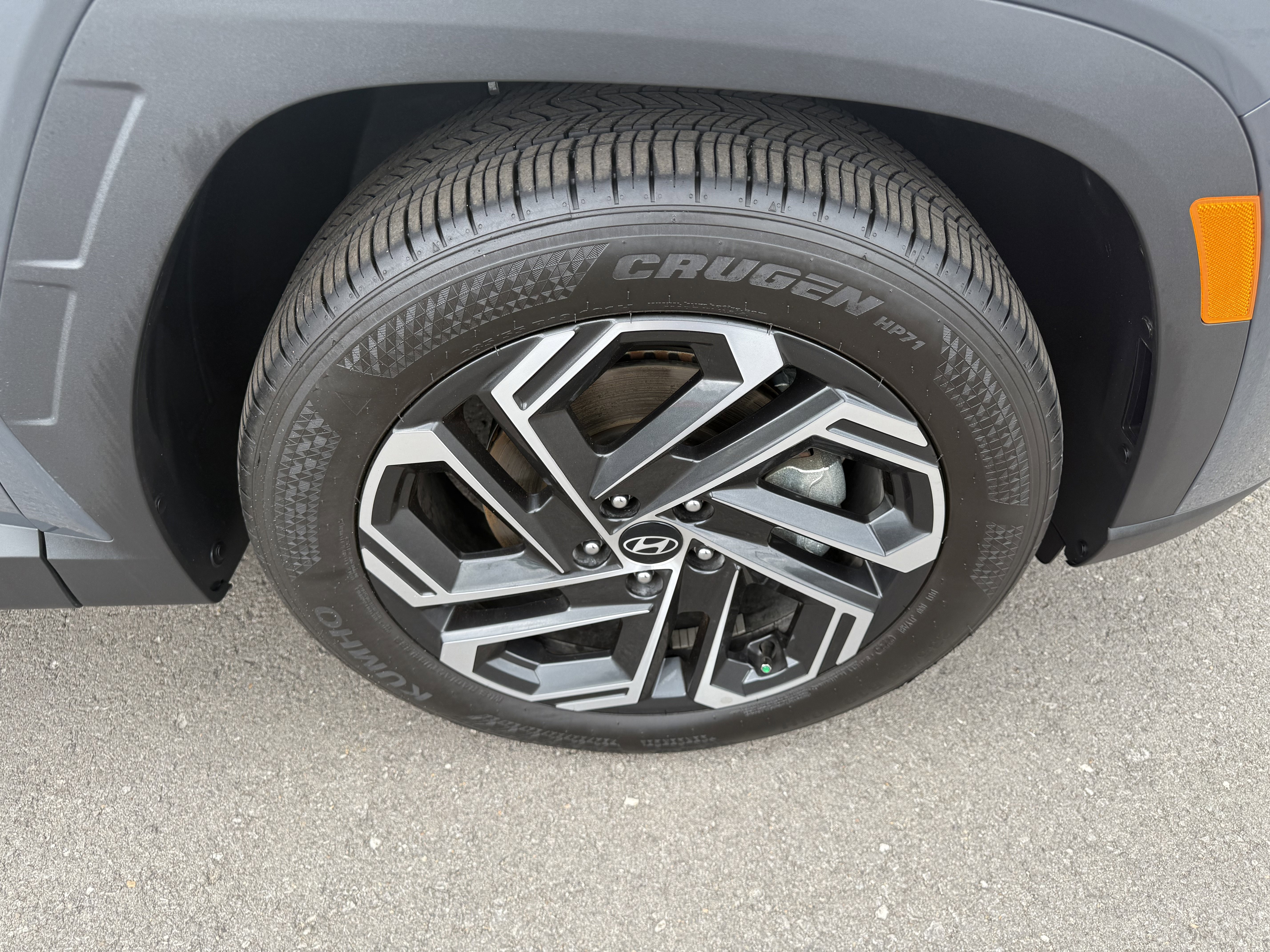 Used 2025 Hyundai Tucson Limited image 39