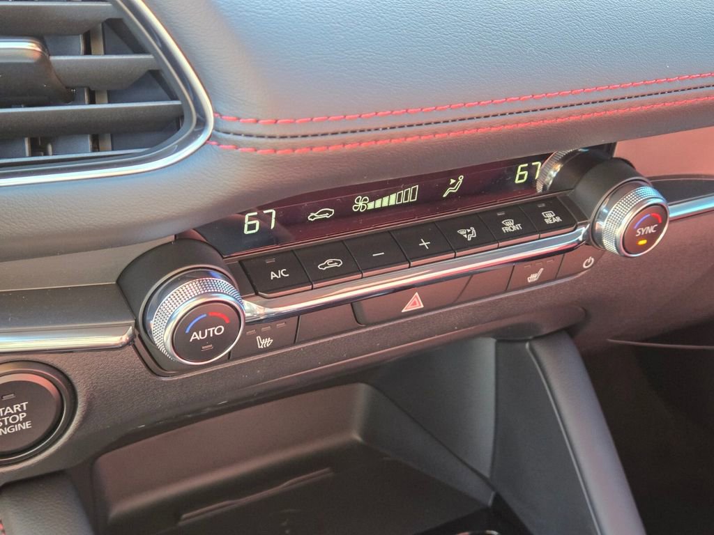 New 2026 MAZDA MAZDA3 Carbon image 28