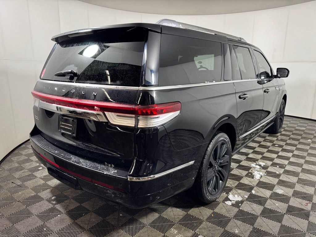 Certified 2023 Lincoln Navigator L Reserve w/ Equipment Group 201A AWD/4WD image 5
