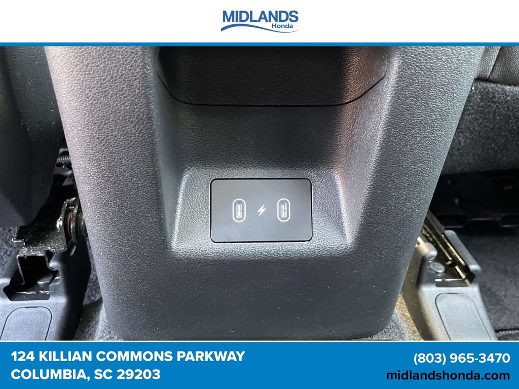 Used 2025 Hyundai Tucson SE FWD image 12