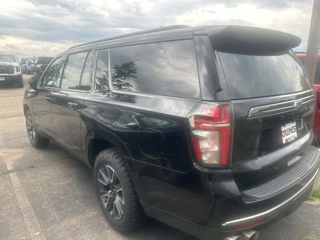Used 2022 Chevrolet Suburban Z71 w/ Z71 Off-Road Package AWD/4WD image 10