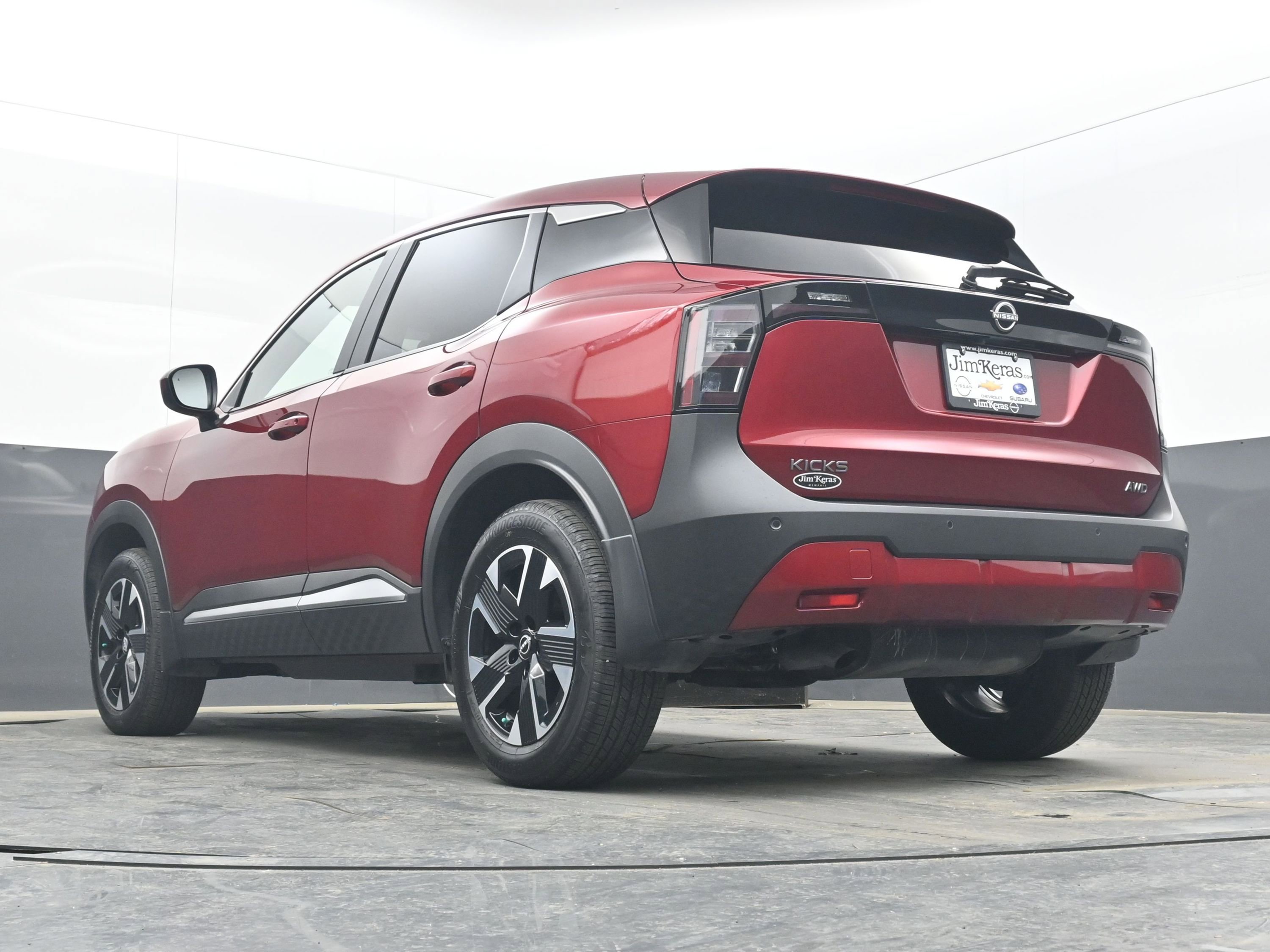 Certified 2025 Nissan Kicks SV image 27