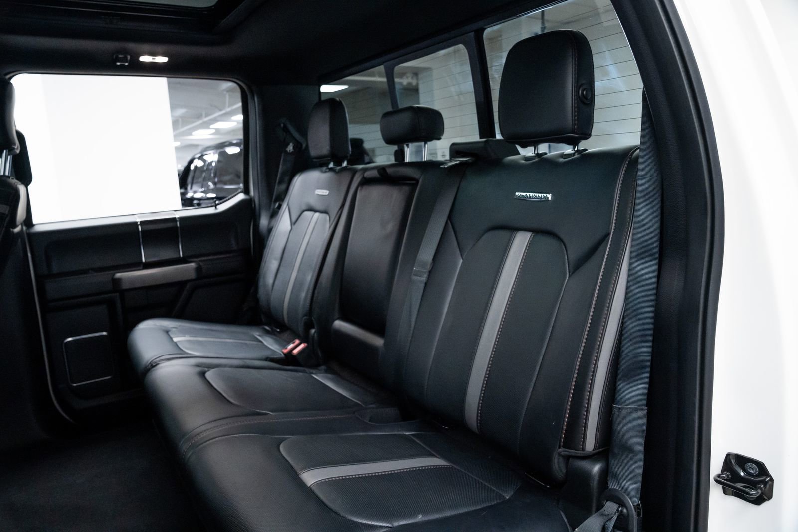 Used 2018 Ford F150 Platinum w/ FX4 Off-Road Package image 20