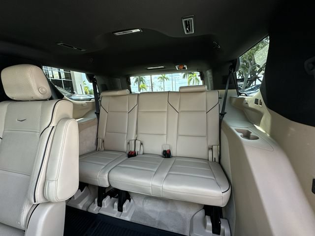 Certified 2021 Cadillac Escalade Premium Luxury RWD image 33