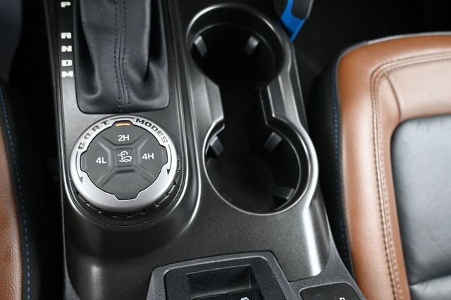 Used 2023 Ford Bronco Outer Banks AWD/4WD image 15