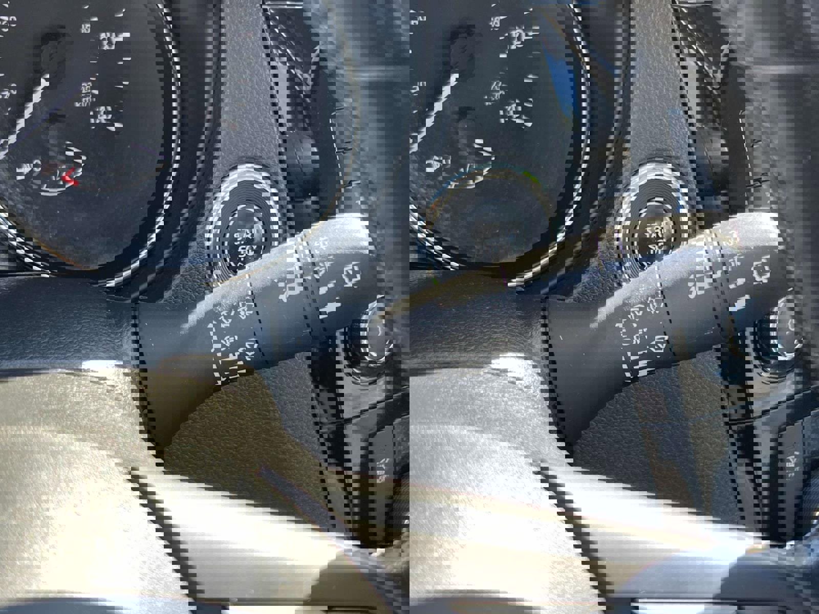 Used 2022 Nissan Rogue Sport SL w/ Premium Package image 19