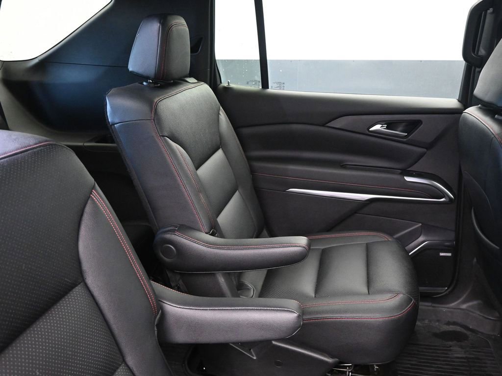 Certified 2024 Chevrolet Traverse Z71 w/ Enhanced Driving Package image 18