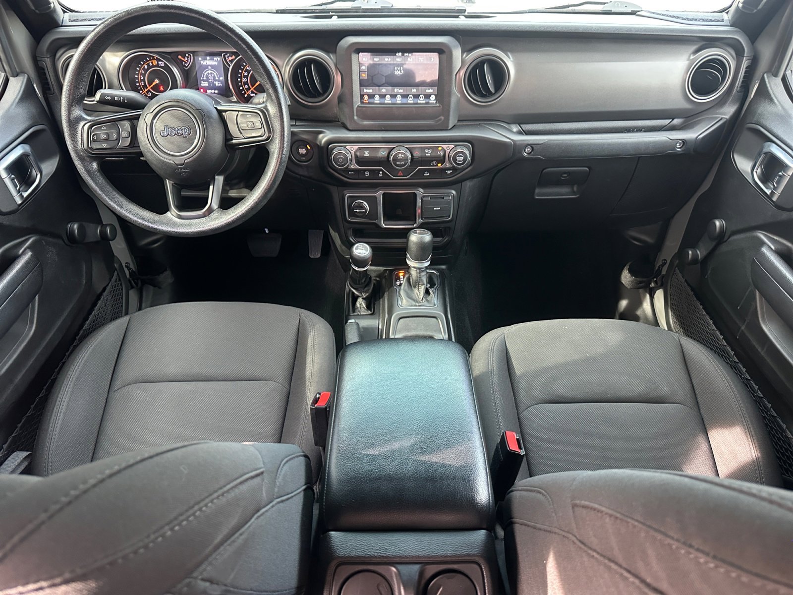 Used 2023 Jeep Gladiator Sport AWD/4WD image 11