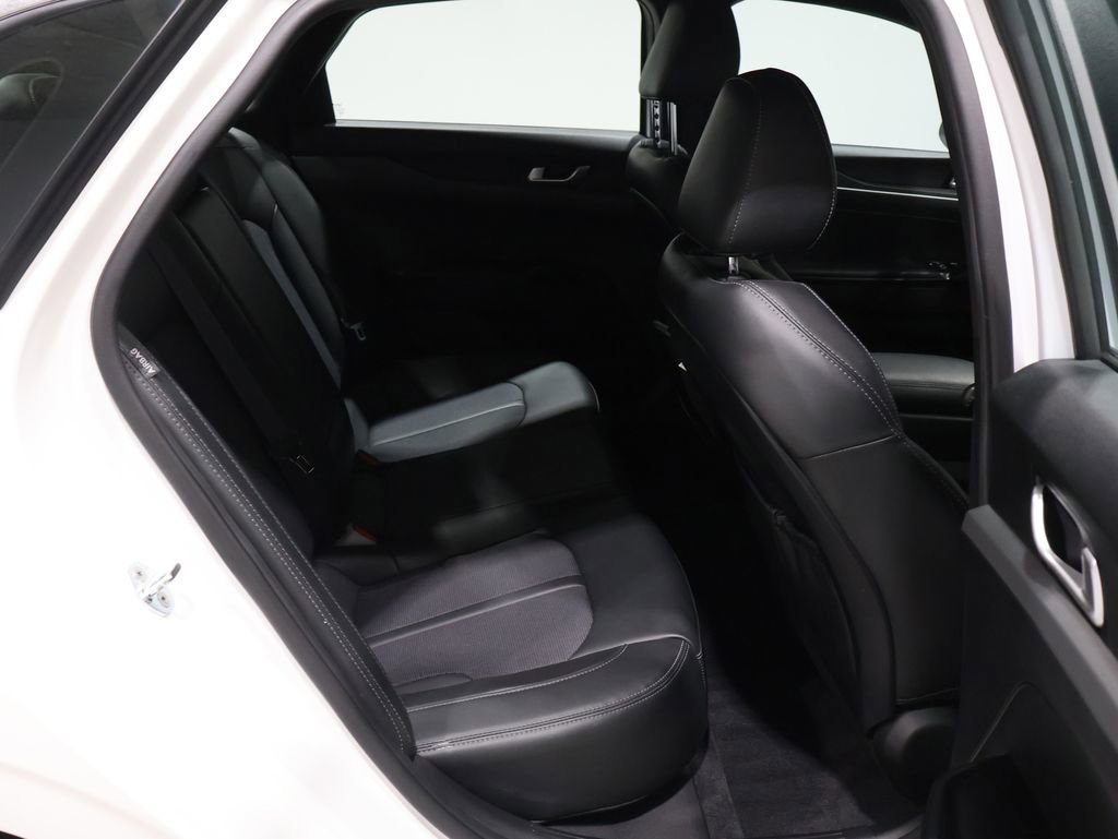 Used 2022 Kia K5 GT-Line image 7