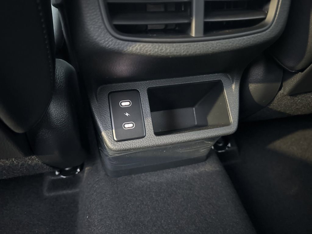 New 2026 Kia Seltos S image 13