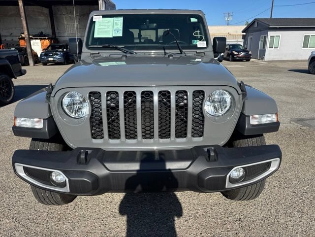Used 2022 Jeep Gladiator Sport AWD/4WD image 2
