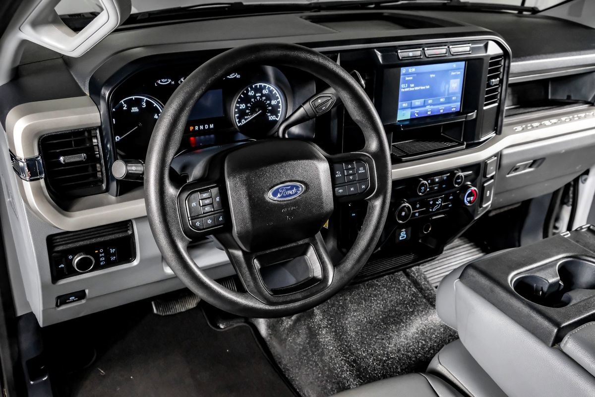 Used 2023 Ford F350 XL w/ XL Driver Assist Package AWD/4WD image 16