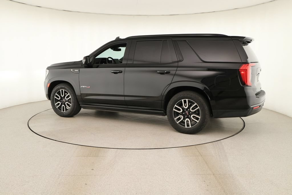 Used 2024 GMC Yukon AT4 w/ AT4 Premium Plus Package AWD/4WD image 3
