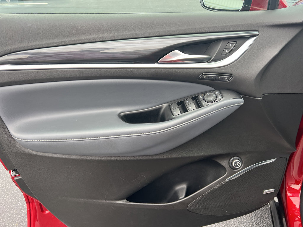 Used 2024 Buick Enclave Premium image 55