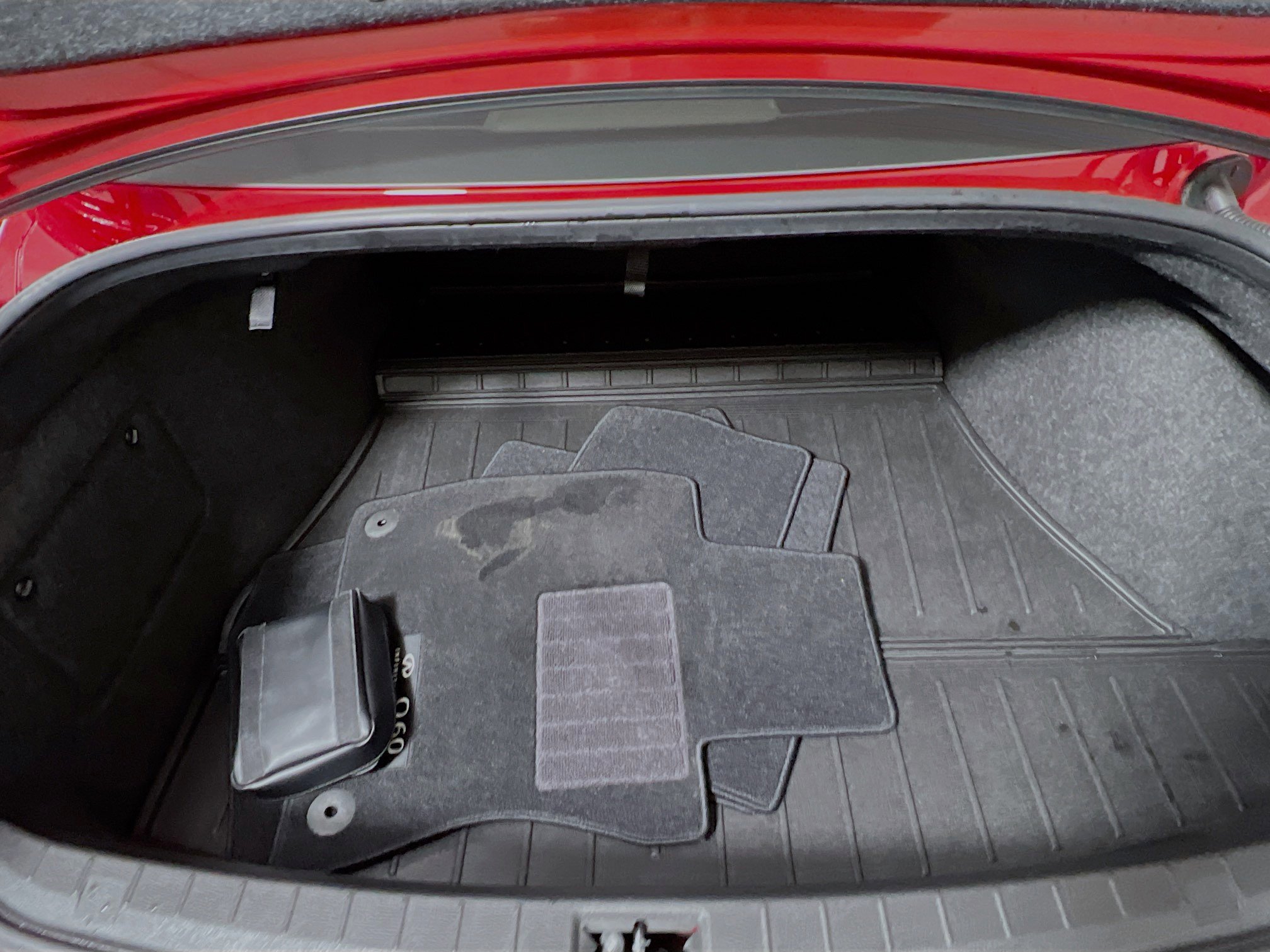 Used 2022 INFINITI Q60 3.0t Luxe w/ Cargo Package image 33