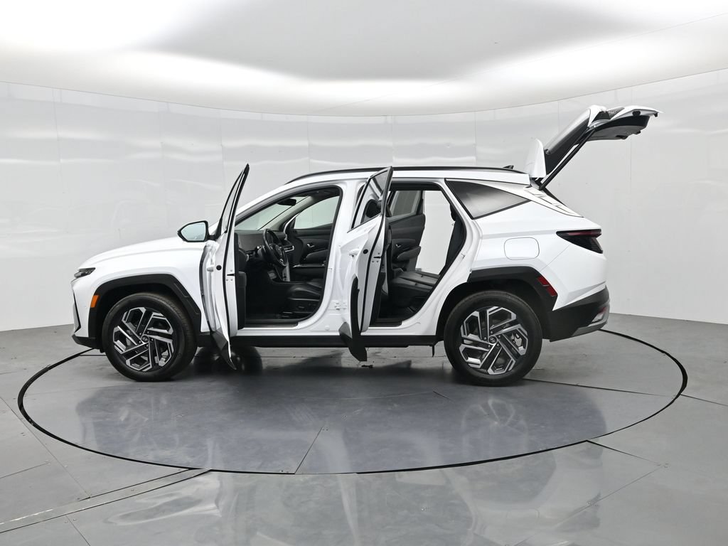Used 2025 Hyundai Tucson Limited AWD/4WD image 42