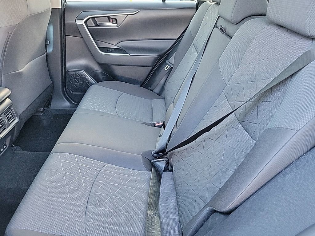 Used 2023 Toyota RAV4 XLE image 13