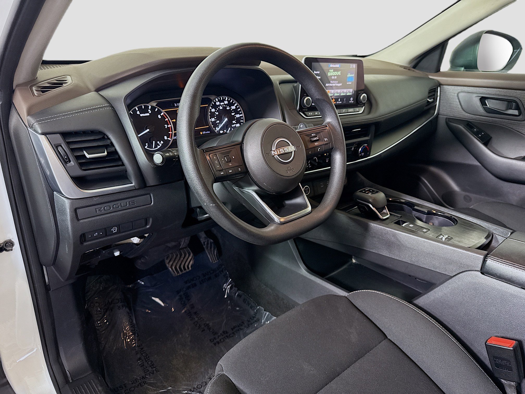 Used 2023 Nissan Rogue S FWD image 23