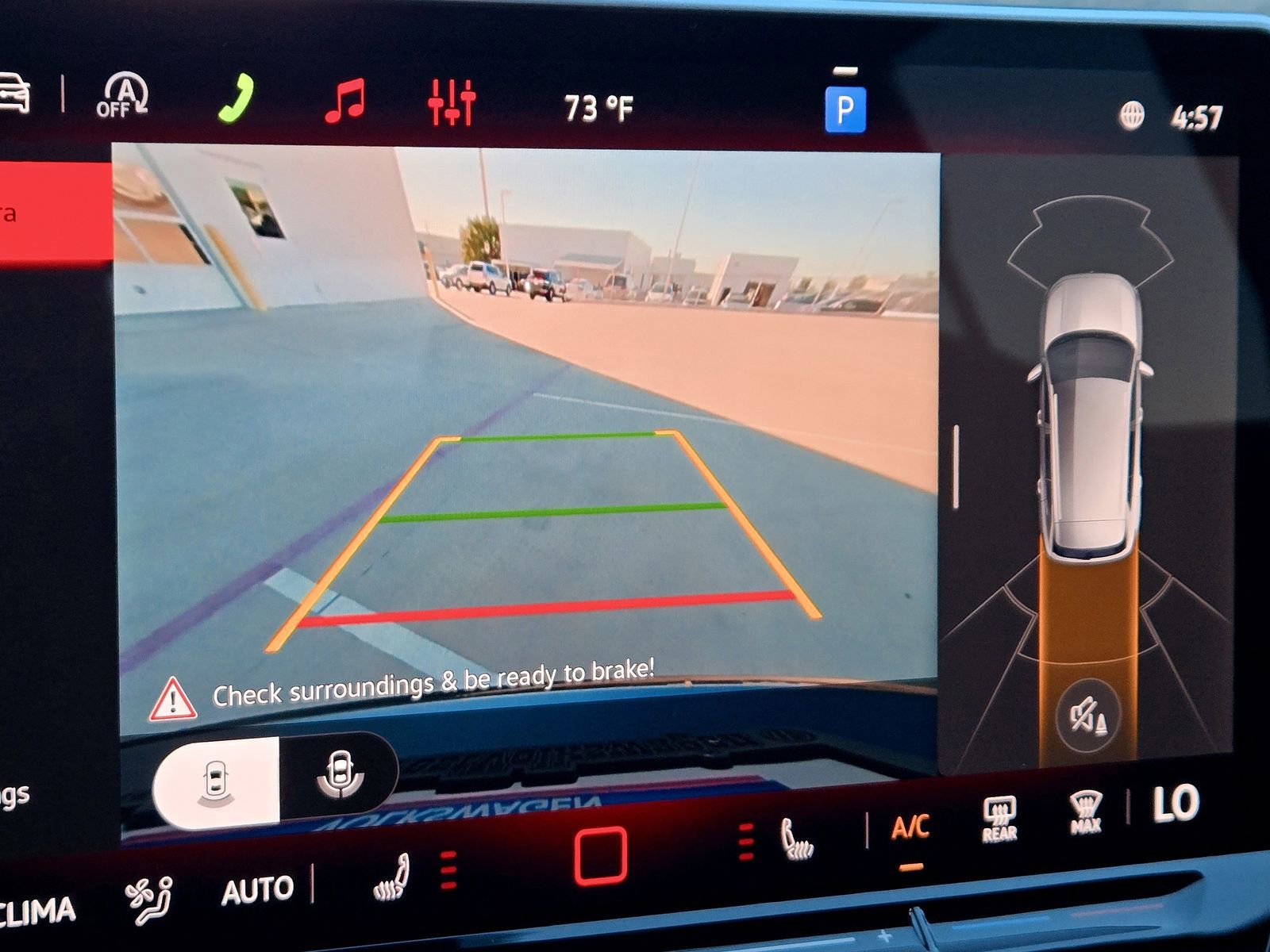 New 2026 Volkswagen Tiguan SE R-Line image 12