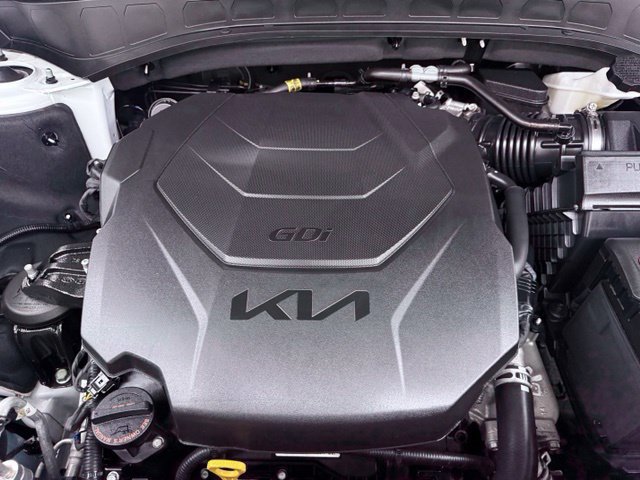 Used 2025 Kia Telluride S AWD/4WD image 12