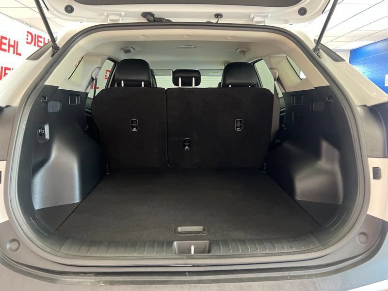 Certified 2024 Kia Sportage EX FWD image 8