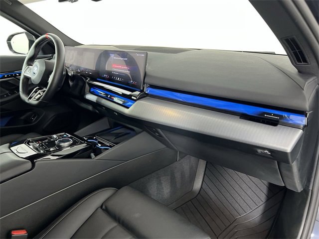 Used 2024 BMW i5 M60 w/ Premium Package image 30