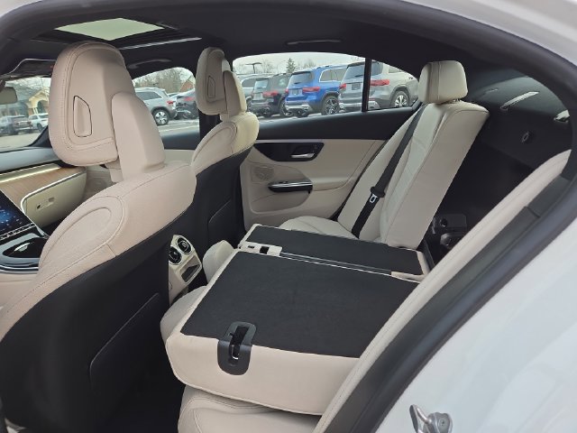 Used 2023 Mercedes-Benz C 300 4MATIC Sedan image 27